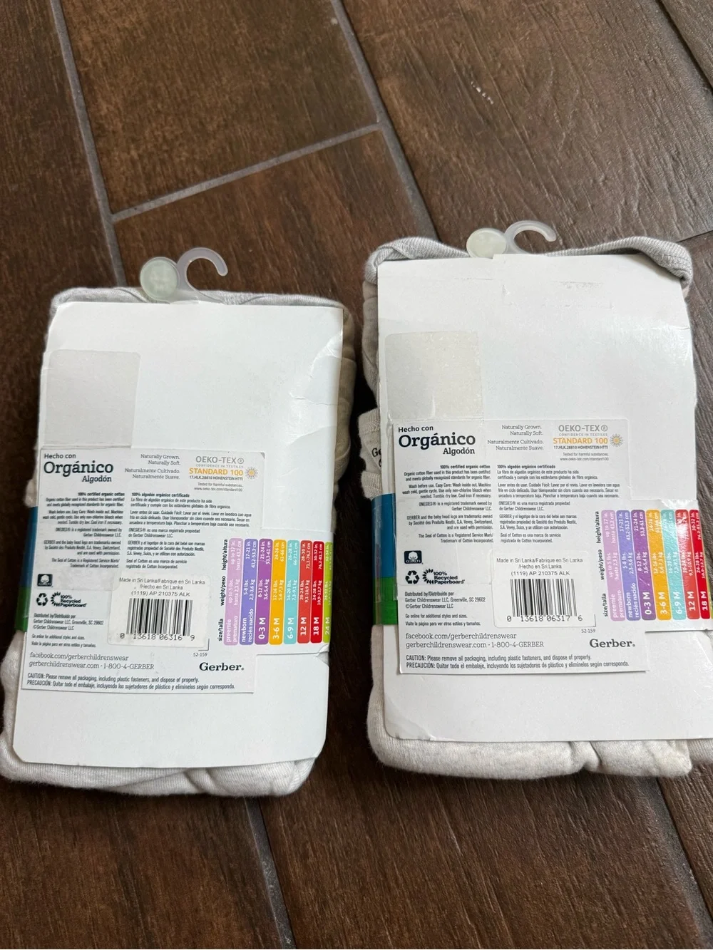 Gerber Organic Cream Baby Onesies - 2 packs of 4